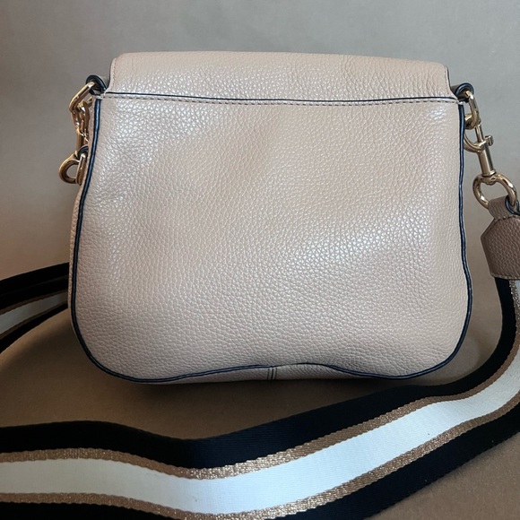 MARC JACOBS Gotham Nomad Leather Crossbody Bag In Hazelnut Gold Hardware - Picture 2 of 12